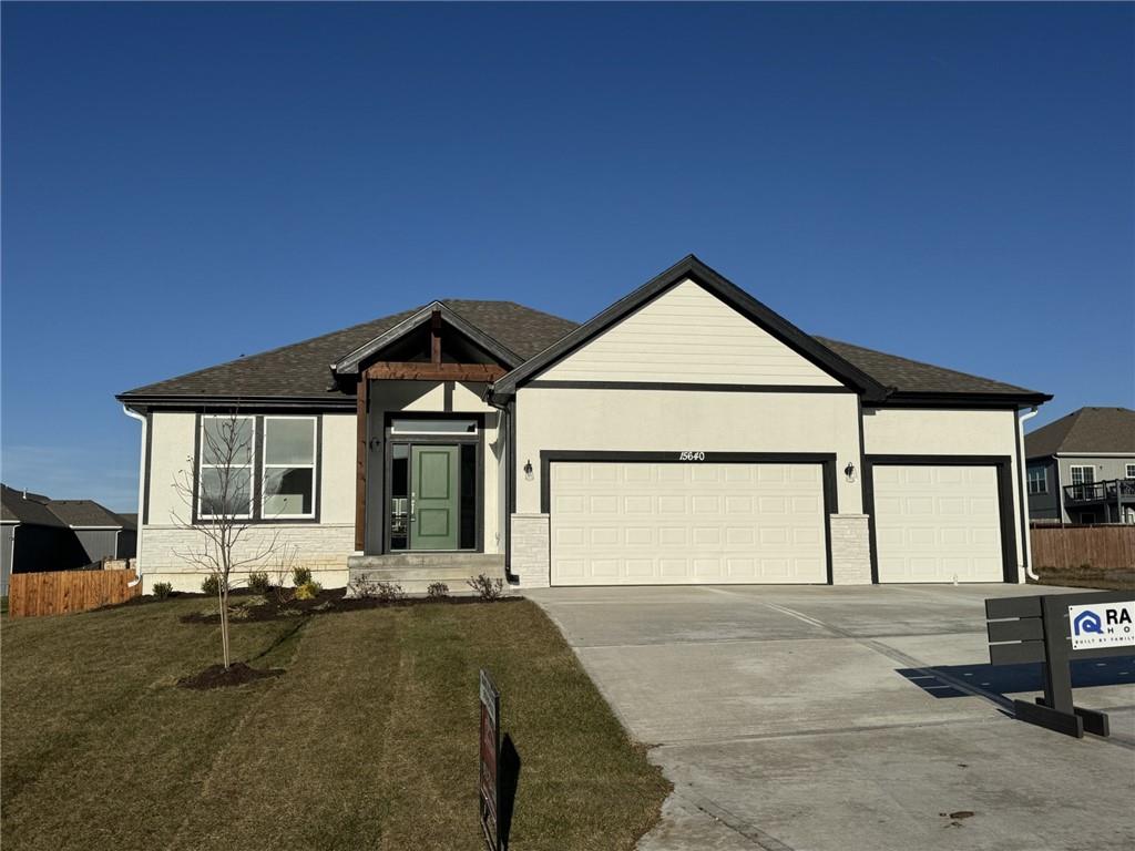 Listing Photo MLS #HMS2470207