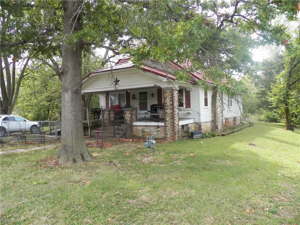 Listing Photo MLS #HMS2512861