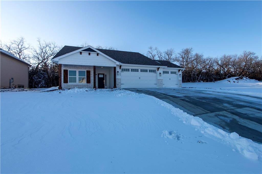 Listing Photo MLS #HMS2525434