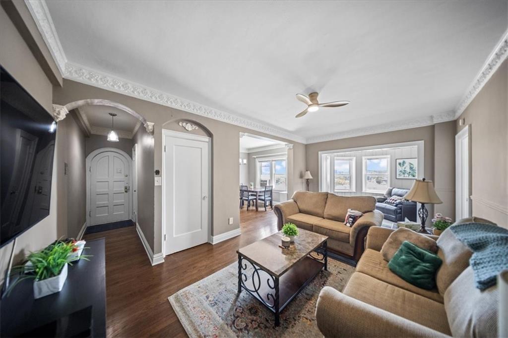 Listing Photo MLS #HMS2526139