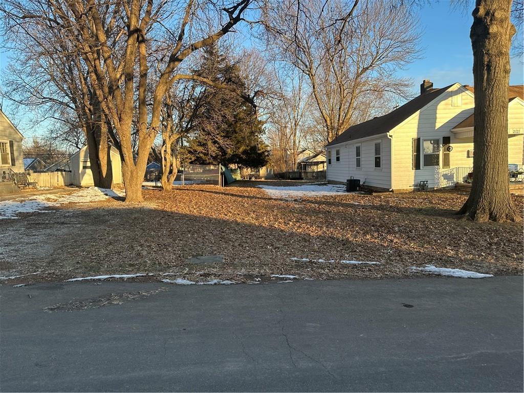 Listing Photo MLS #HMS2526908