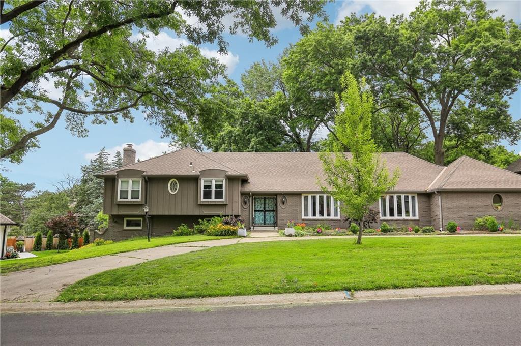 Listing Photo MLS #HMS2528698
