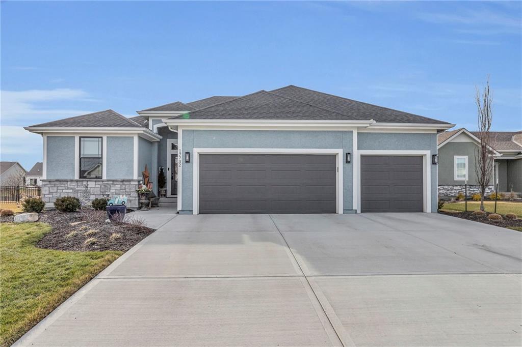 Listing Photo MLS #HMS2534069