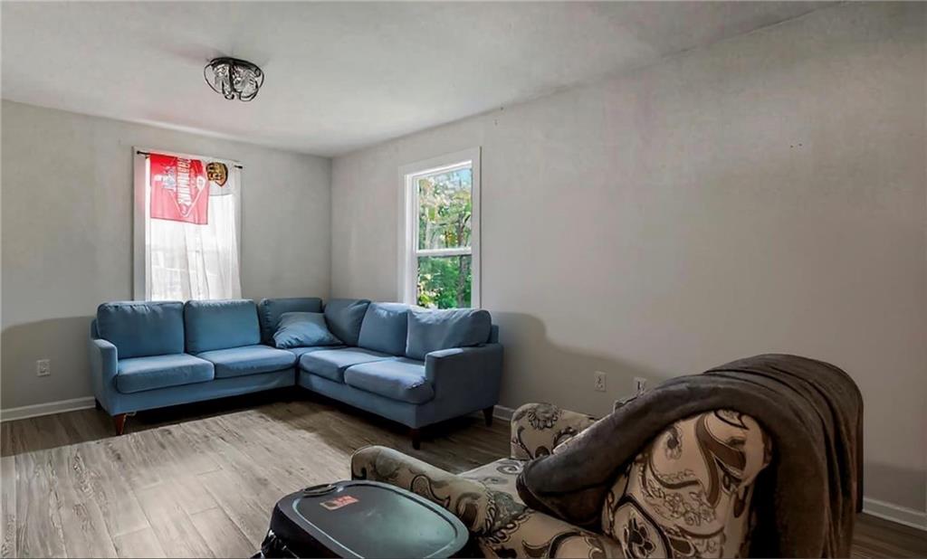 Listing Photo MLS #HMS2539460
