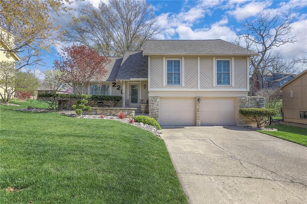 Listing Photo MLS #HMS2541482