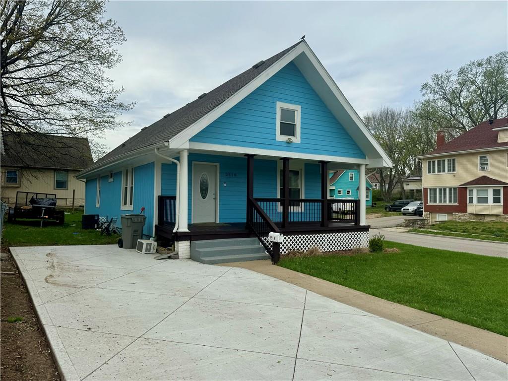 Listing Photo MLS #HMS2541560