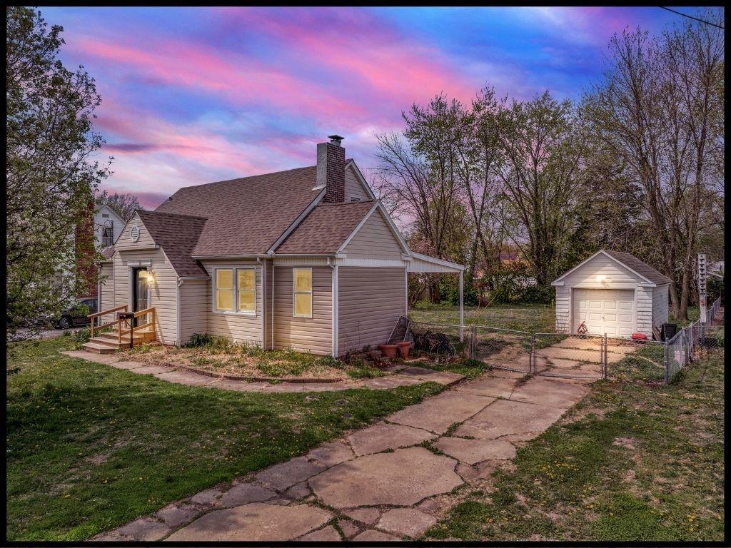 Listing Photo MLS #HMS2541806