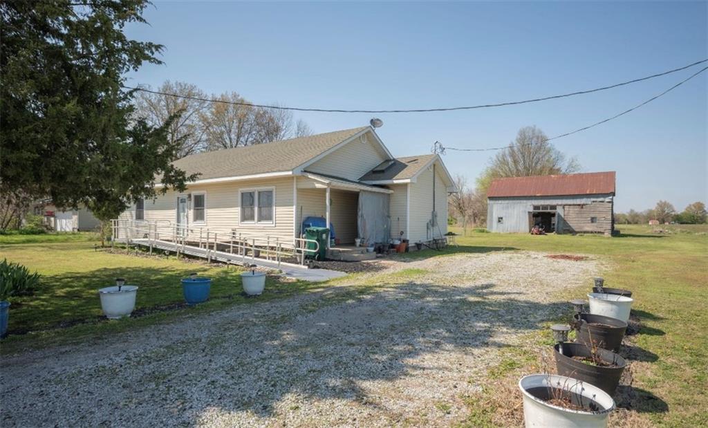 Listing Photo MLS #HMS2542301