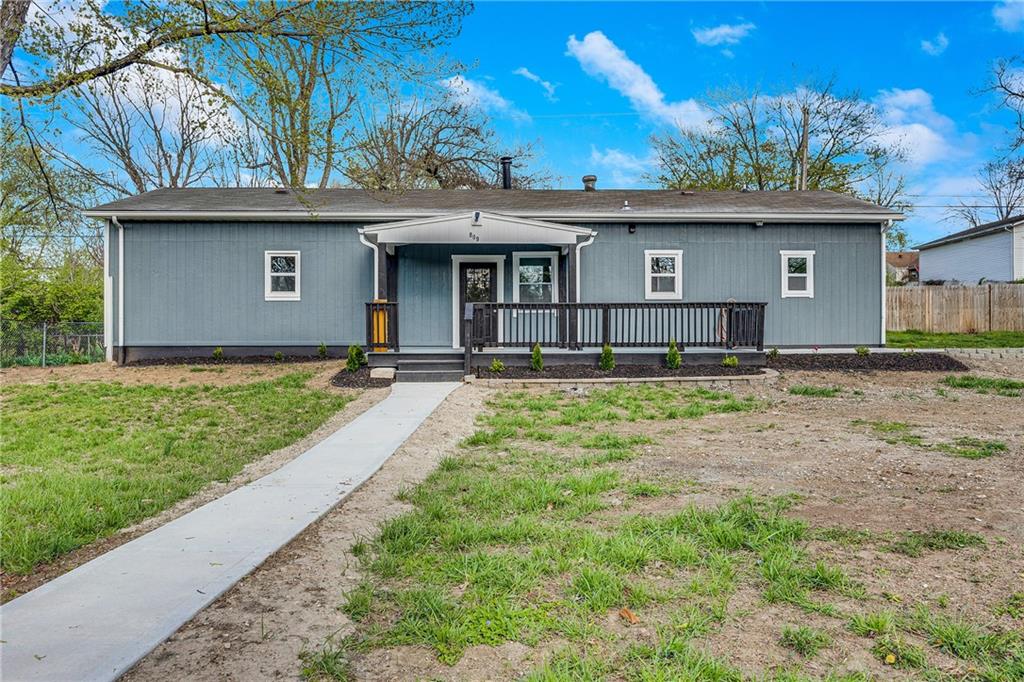 Listing Photo MLS #HMS2542820