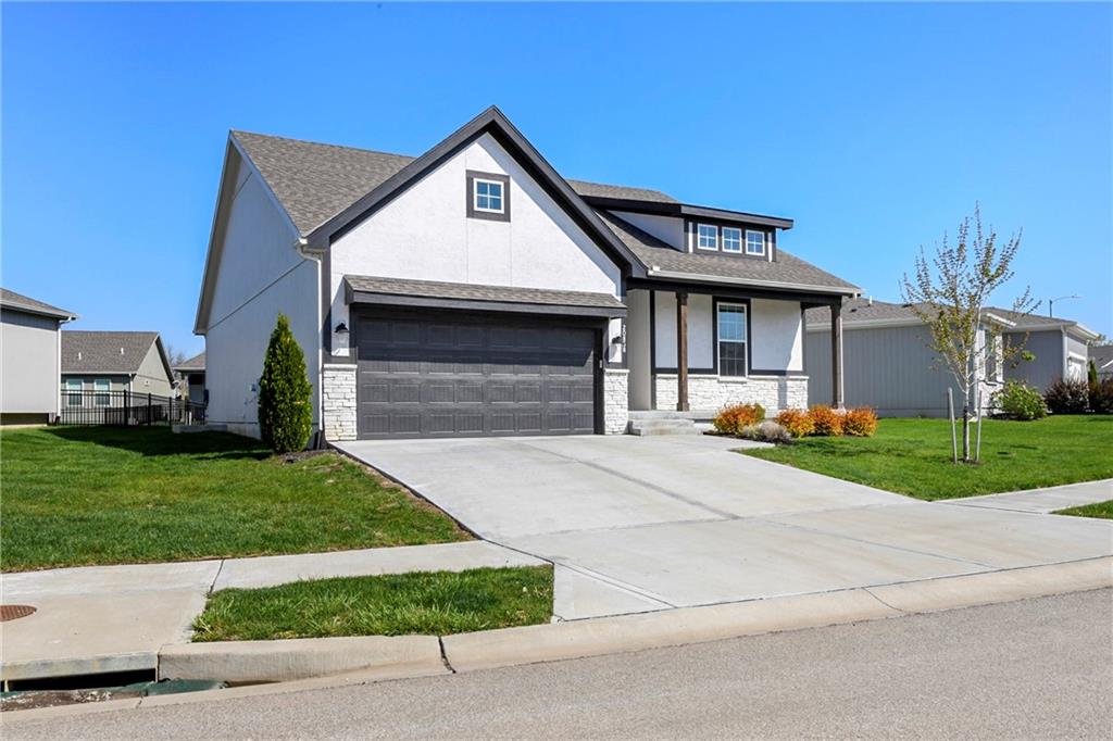Listing Photo MLS #HMS2543144