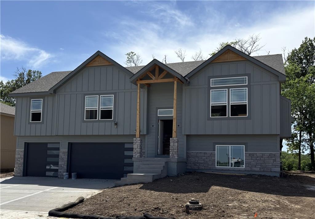 Listing Photo MLS #HMS2543797