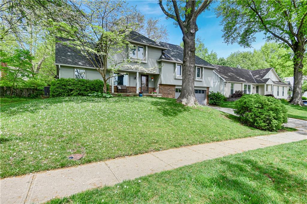 Listing Photo MLS #HMS2544020