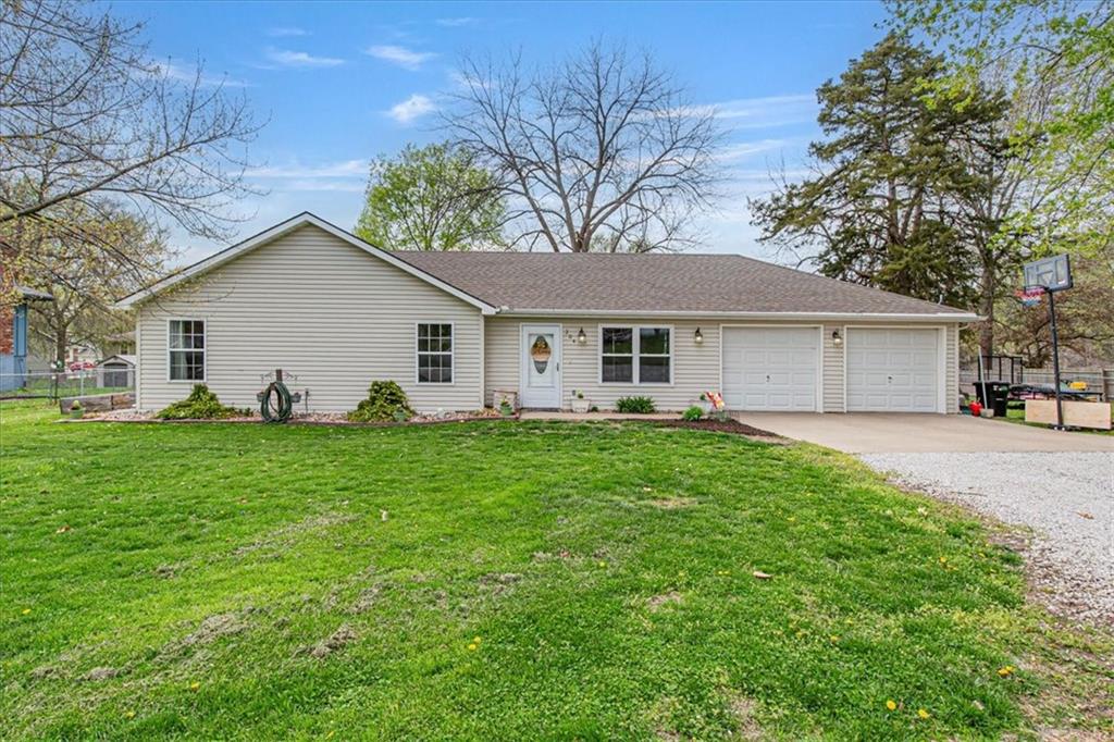 Listing Photo MLS #HMS2544543