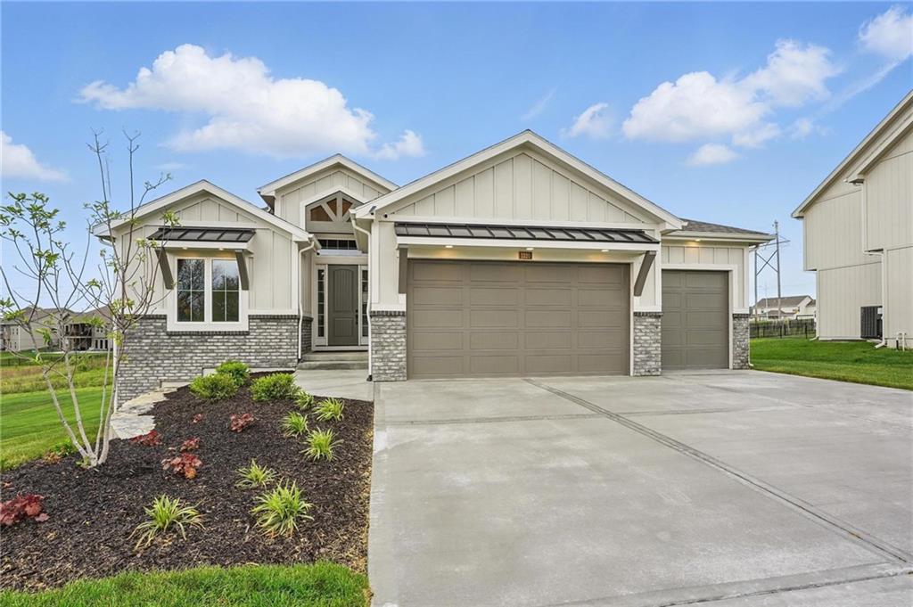 Listing Photo MLS #HMS2544901