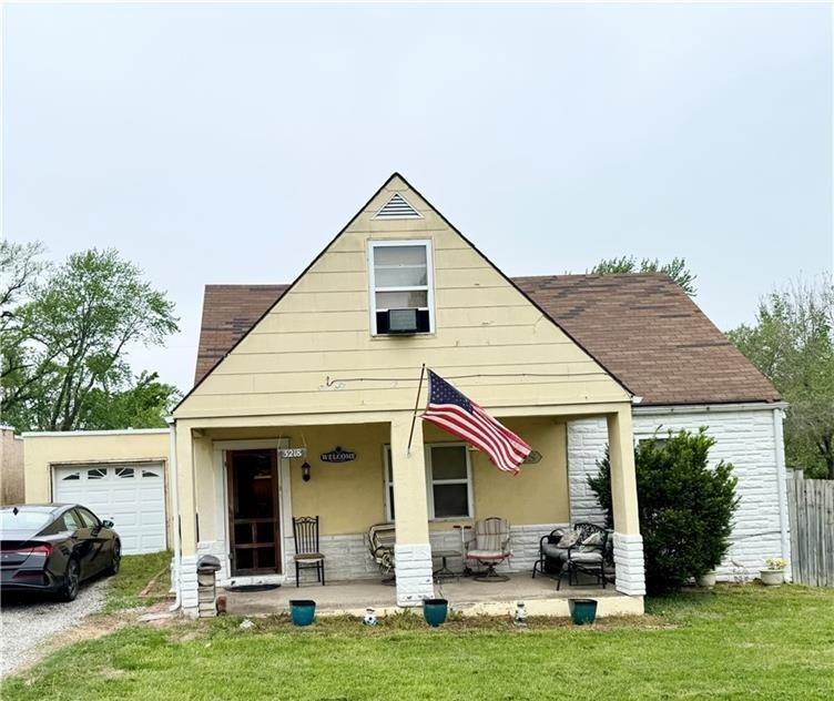 Listing Photo MLS #HMS2545462