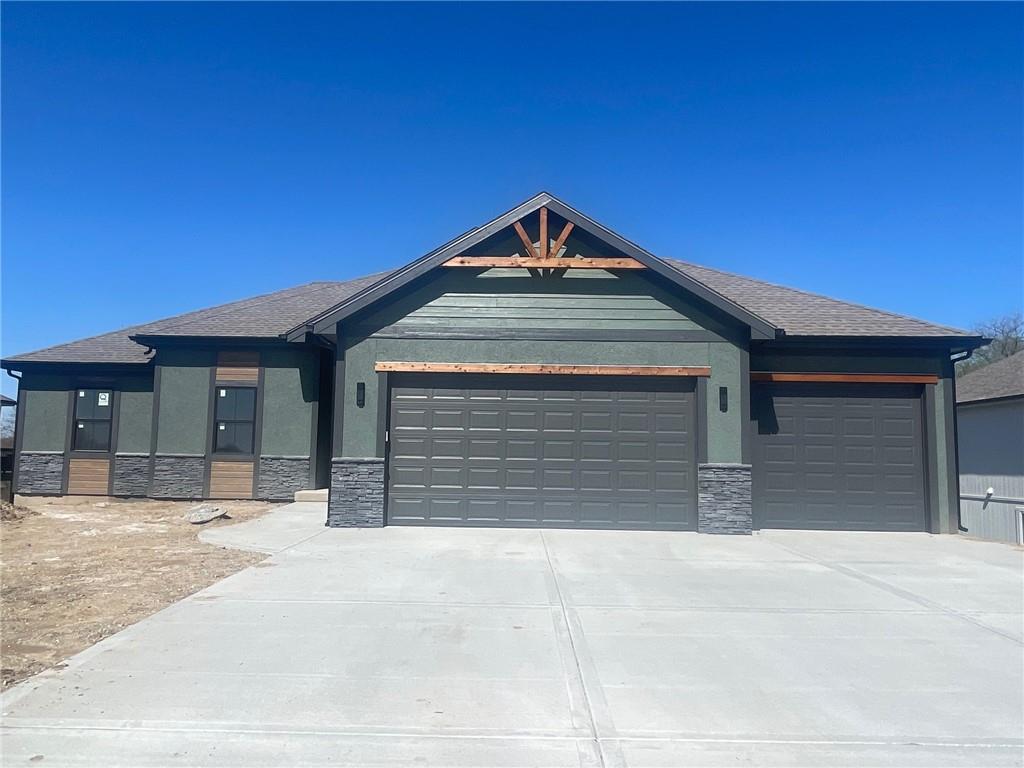 Listing Photo MLS #HMS2545887