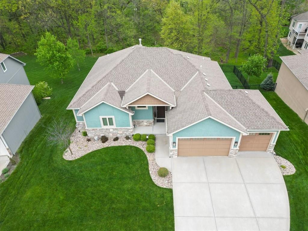 Listing Photo MLS #HMS2545931