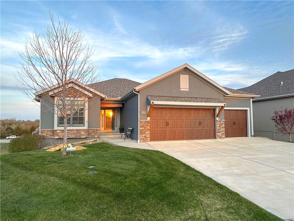 Listing Photo MLS #HMS2546335