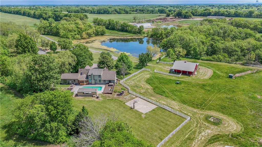 Listing Photo MLS #HMS2546724