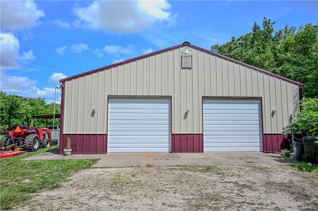 Listing Photo MLS #HMS2546772