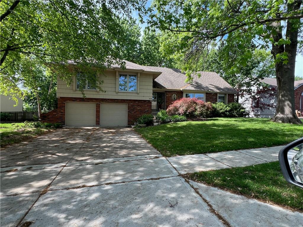 Listing Photo MLS #HMS2546800