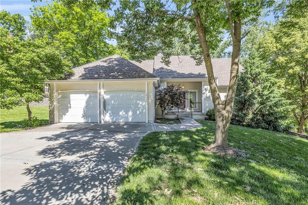 Listing Photo MLS #HMS2547090