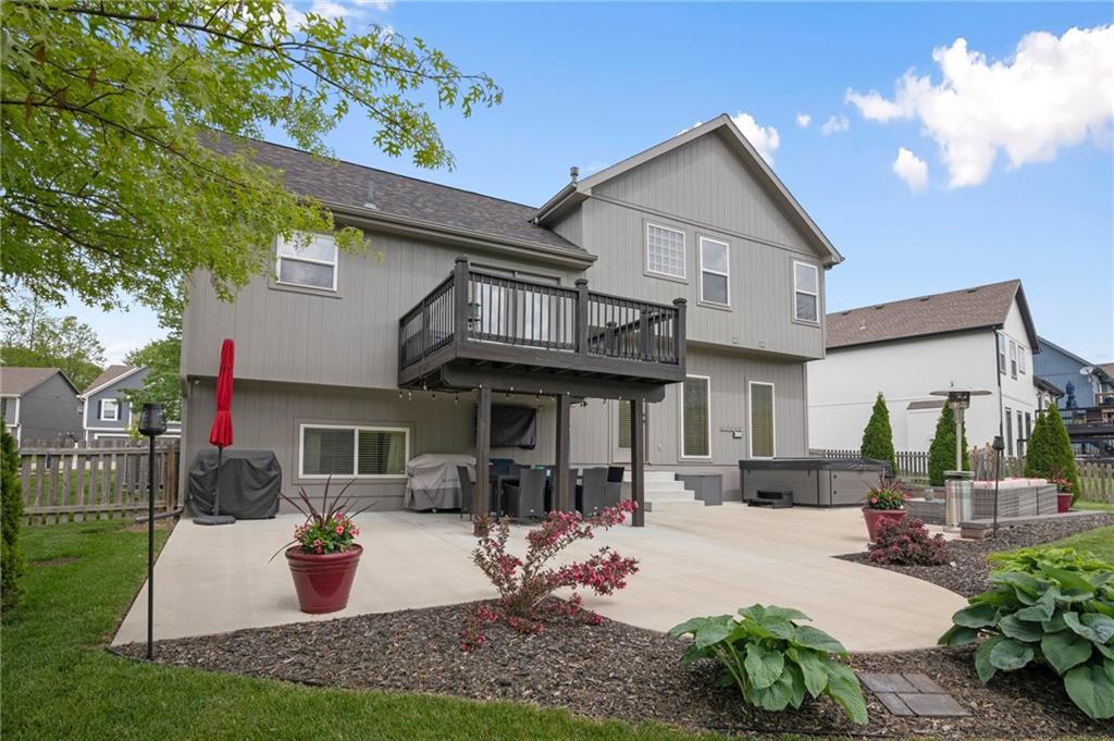 Listing Photo MLS #HMS2547360