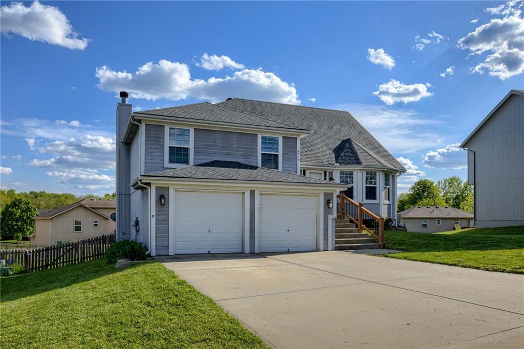Listing Photo MLS #HMS2547706