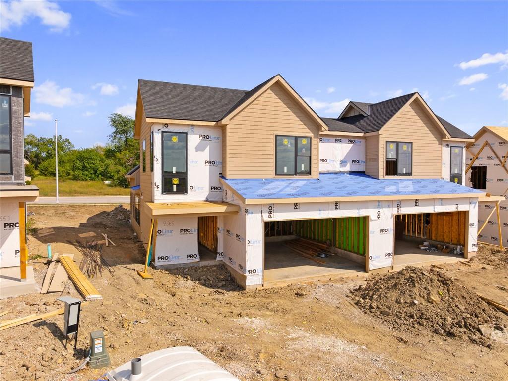 Listing Photo MLS #HMS2548502