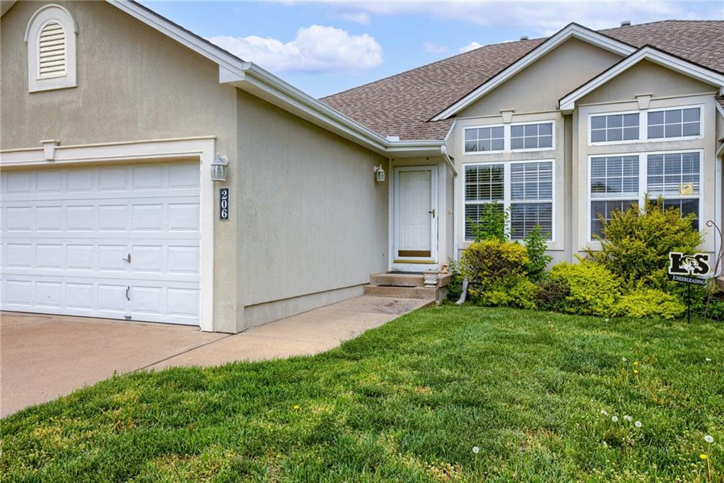 Listing Photo MLS #HMS2548907