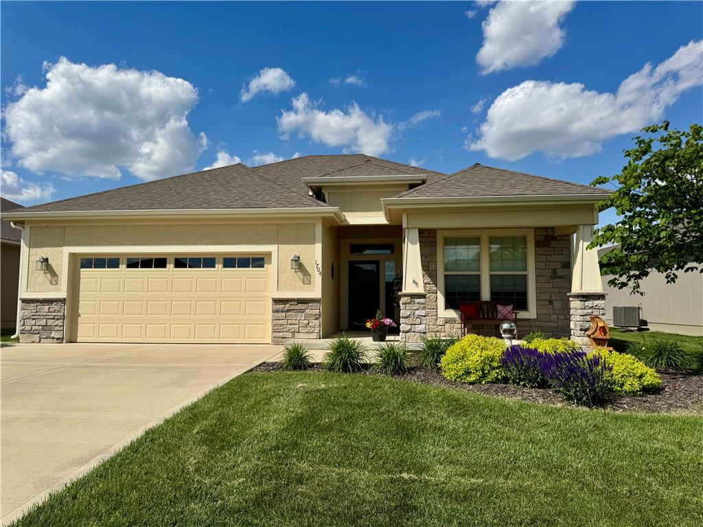 Listing Photo MLS #HMS2549235