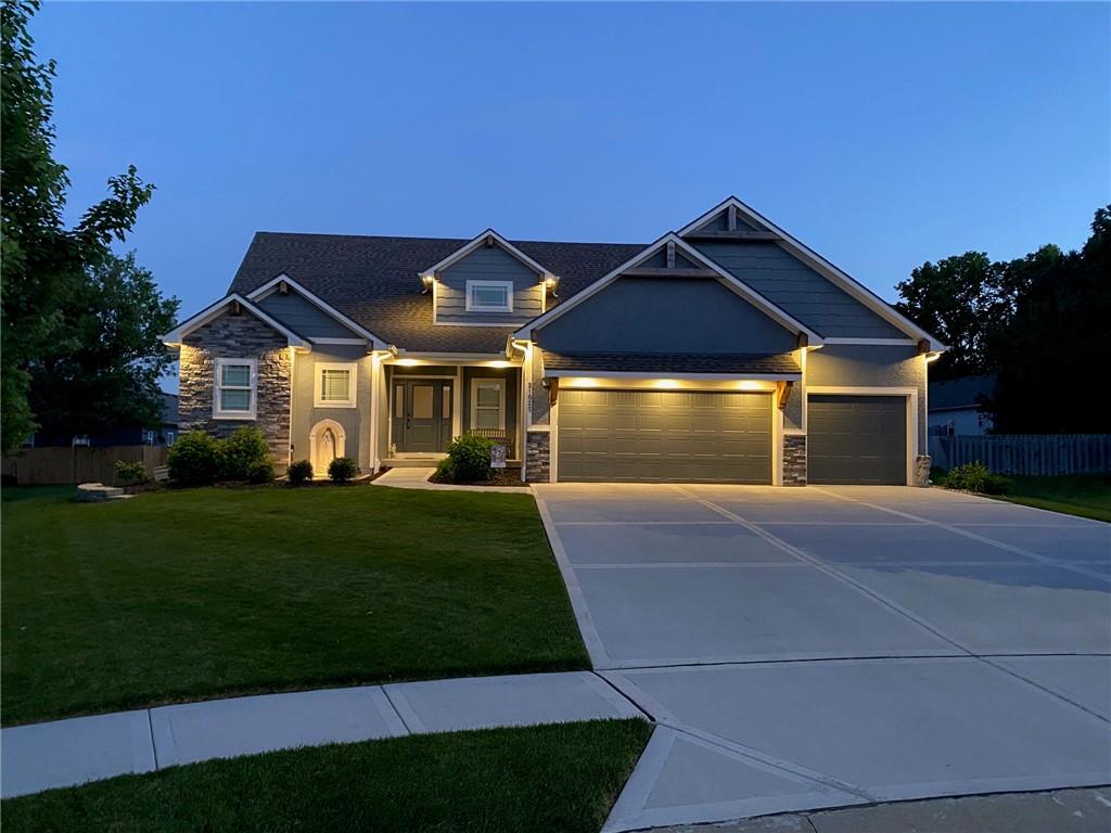 Listing Photo MLS #HMS2549293