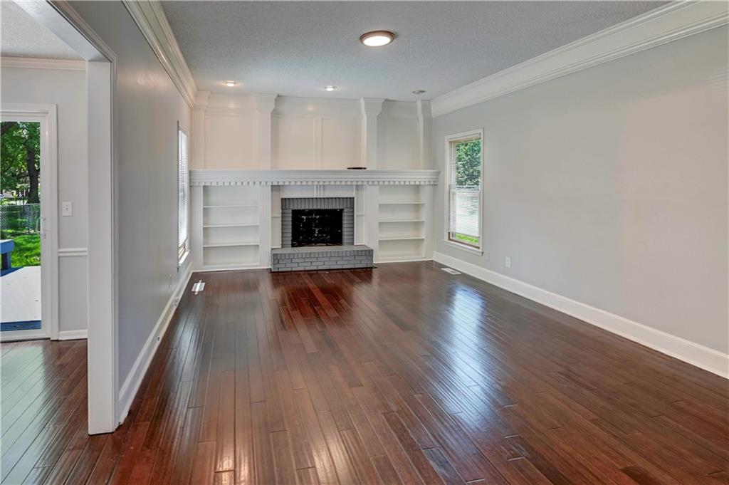 Listing Photo MLS #HMS2549365