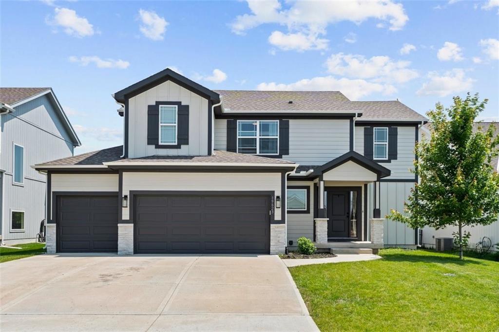 Listing Photo MLS #HMS2549586