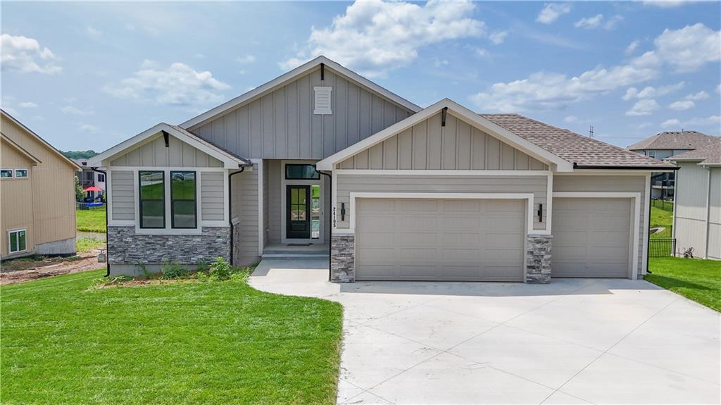 Listing Photo MLS #HMS2550238