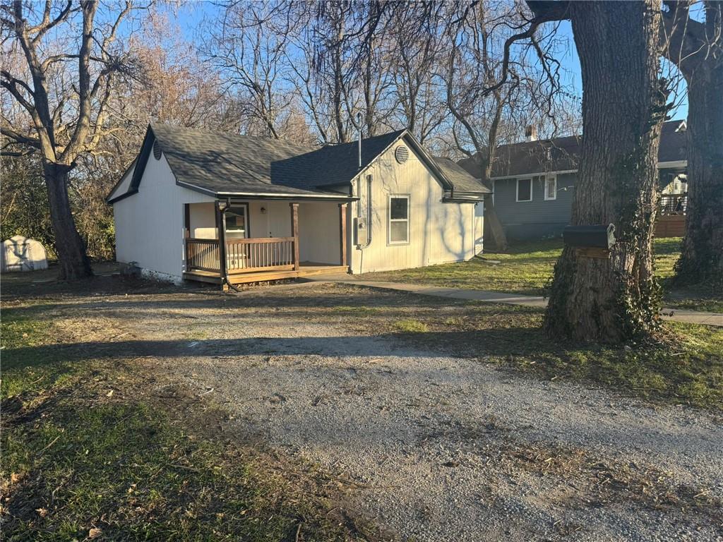 Listing Photo MLS #HMS2550246