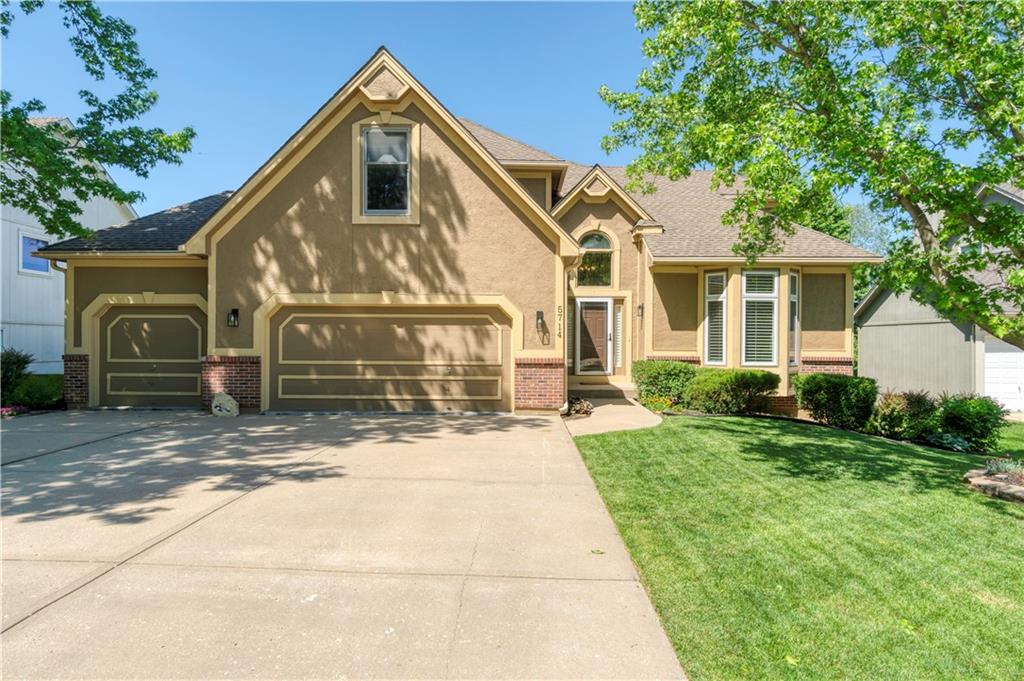Listing Photo MLS #HMS2550256