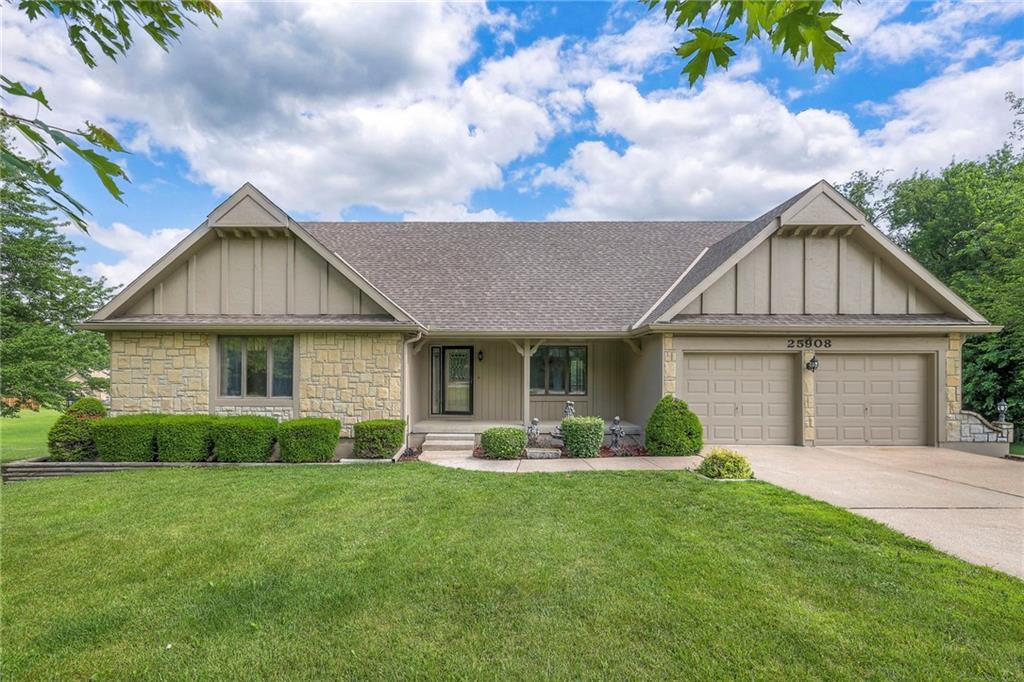 Listing Photo MLS #HMS2550572