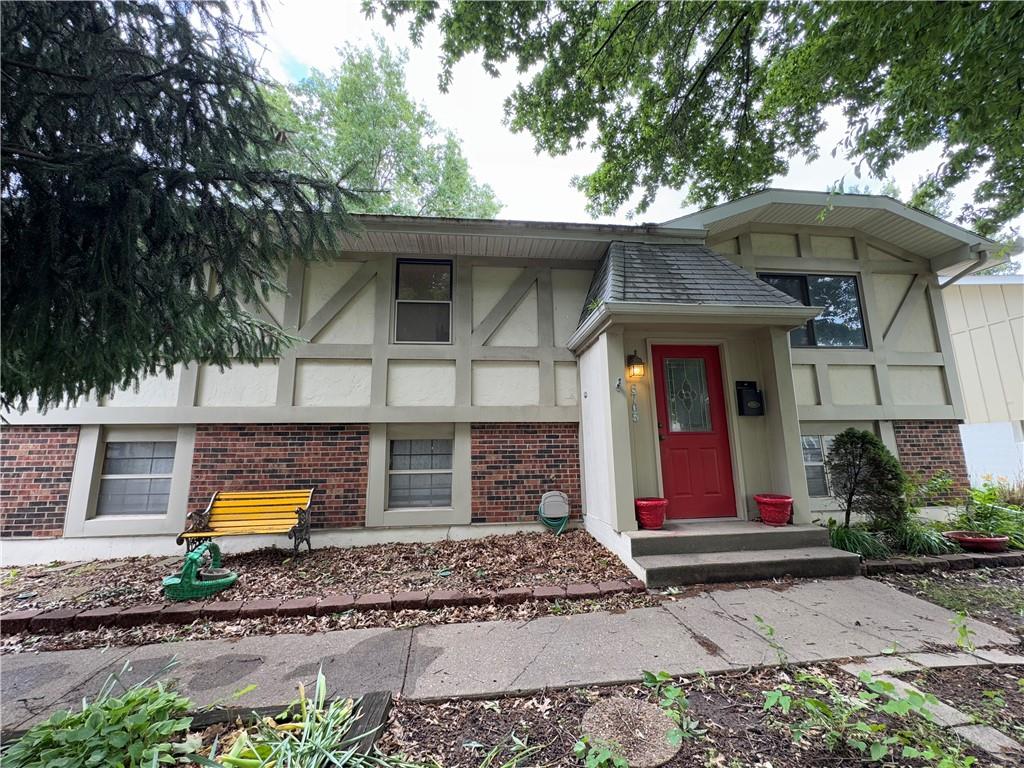 Listing Photo MLS #HMS2550756