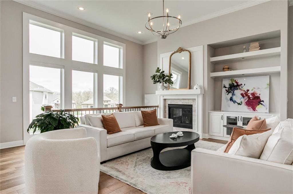 Listing Photo MLS #HMS2550990