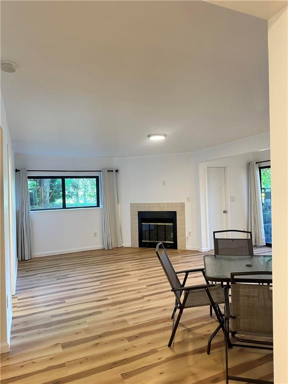 Listing Photo MLS #HMS2551232