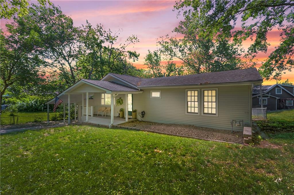 Listing Photo MLS #HMS2551245
