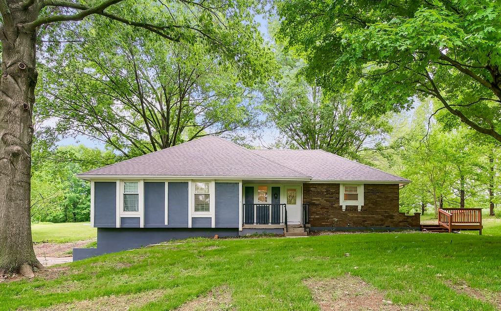 Listing Photo MLS #HMS2551338