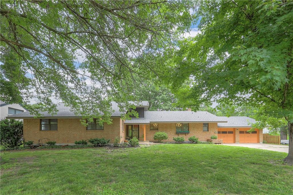 Listing Photo MLS #HMS2551561