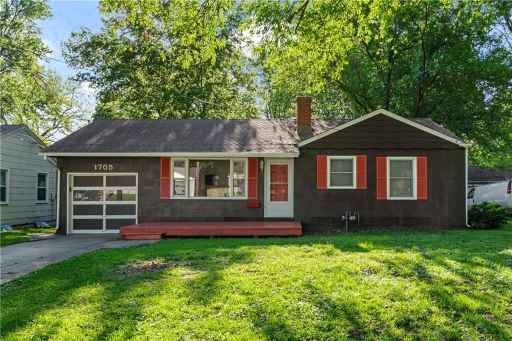 Listing Photo MLS #HMS2551626