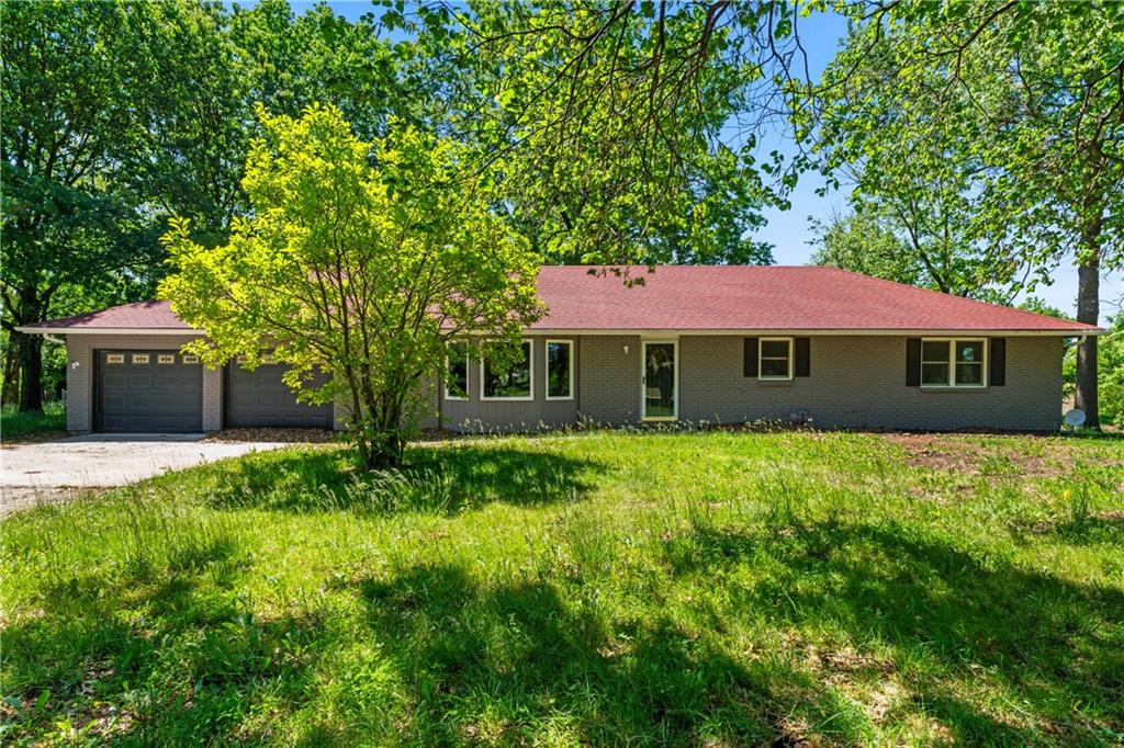 Listing Photo MLS #HMS2551786