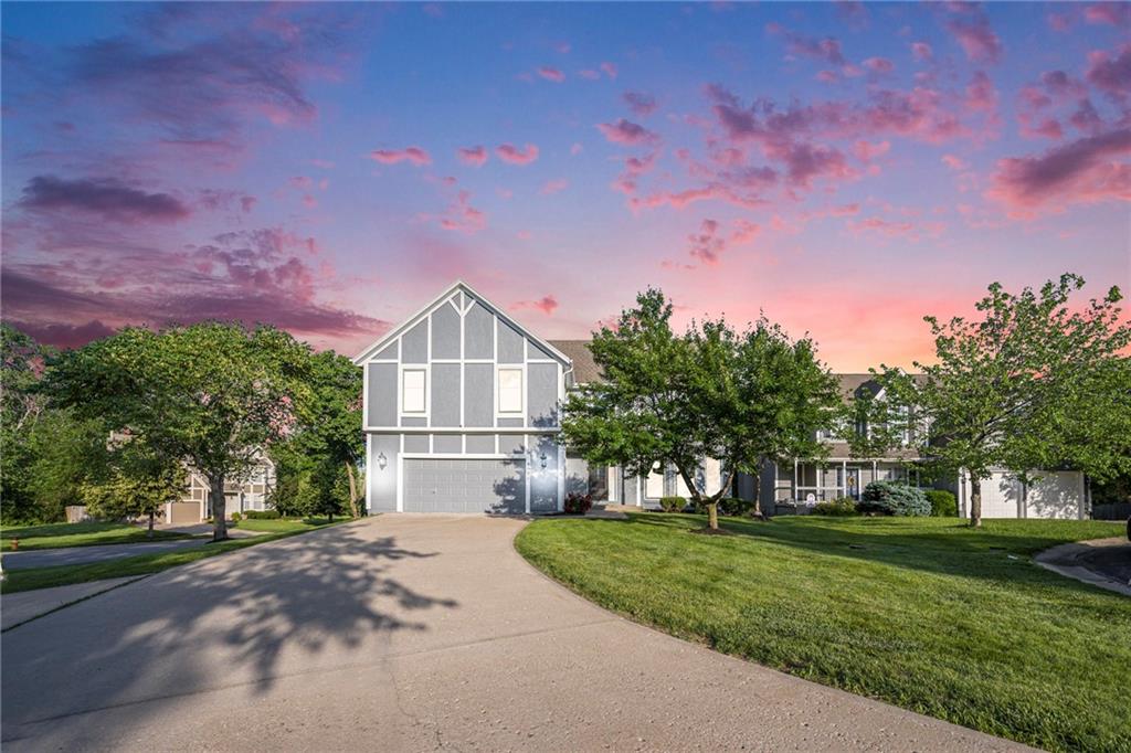 Listing Photo MLS #HMS2551929