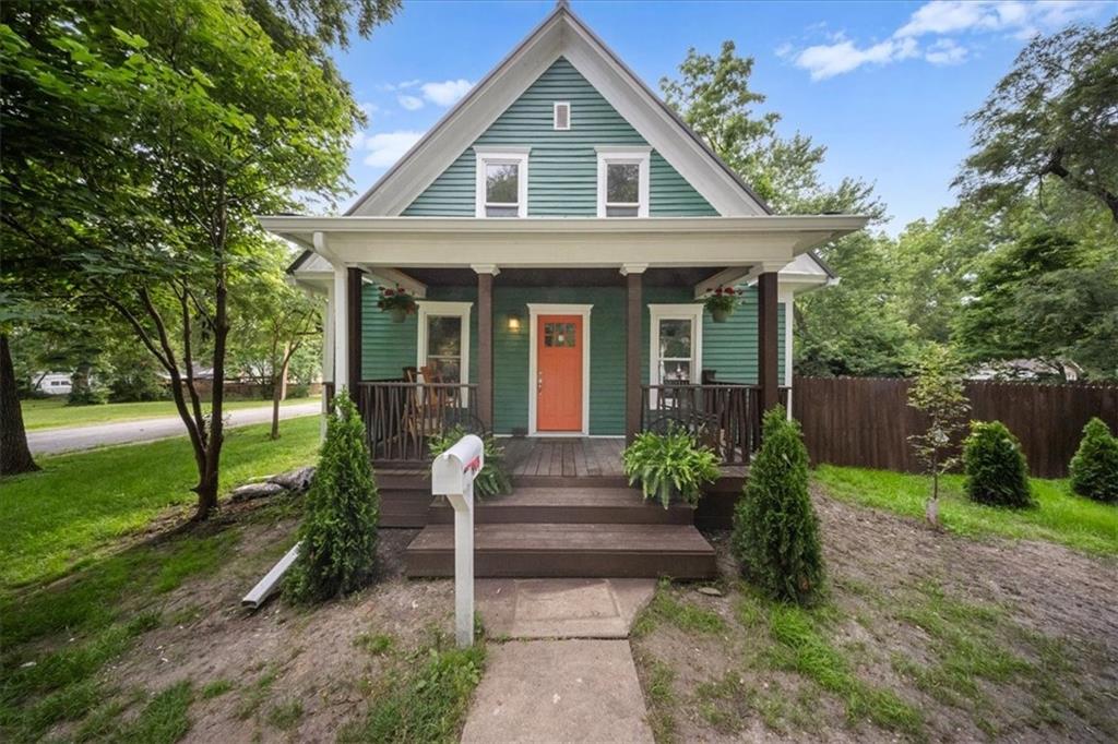 Listing Photo MLS #HMS2551971