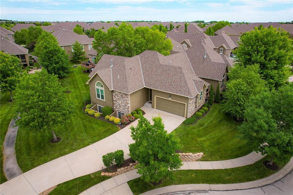 Listing Photo MLS #HMS2552025