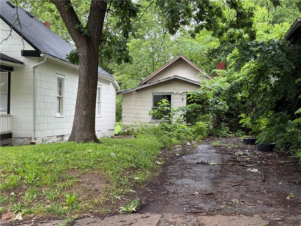 Listing Photo MLS #HMS2552038